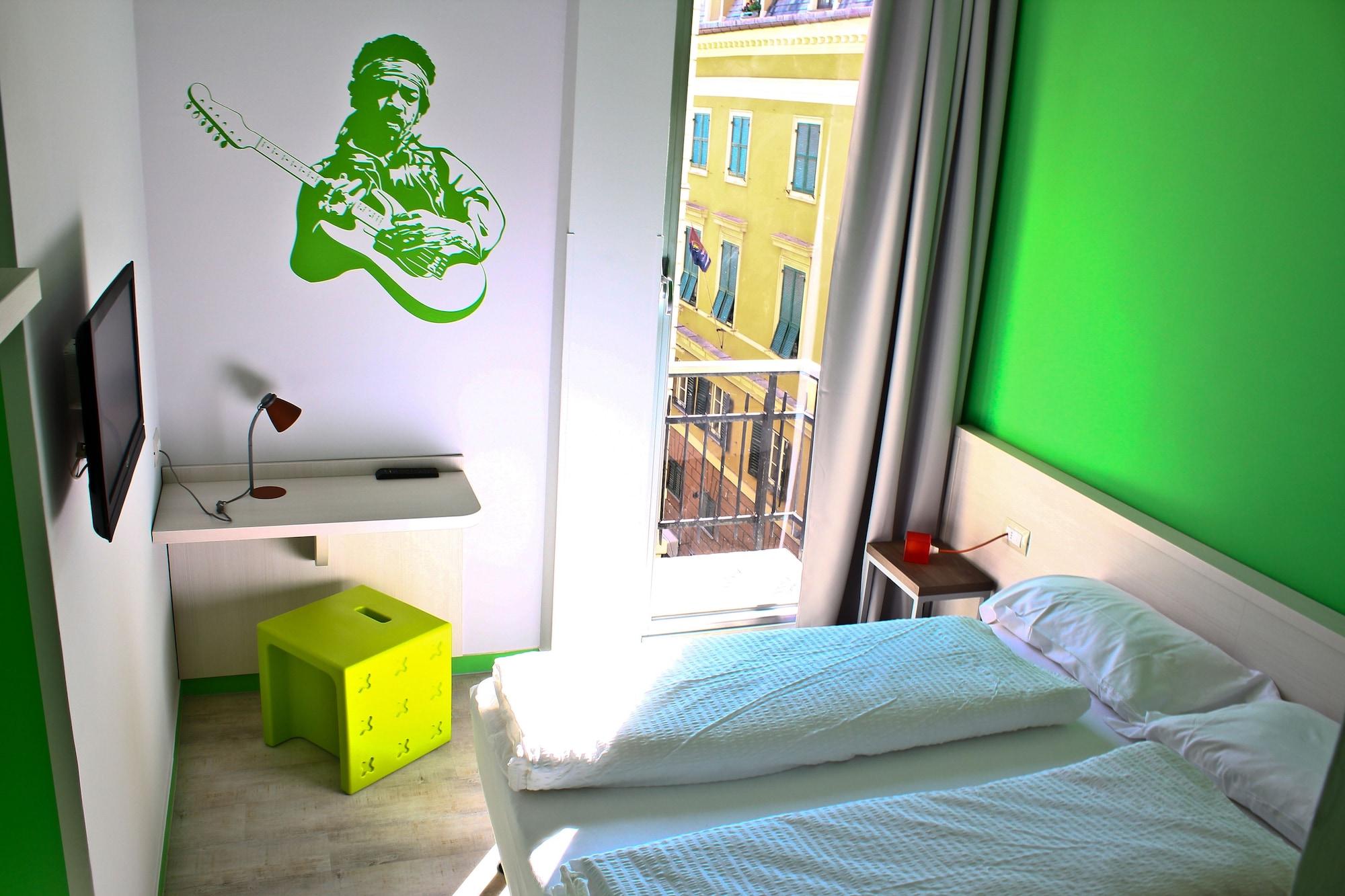Hotel Nologo
