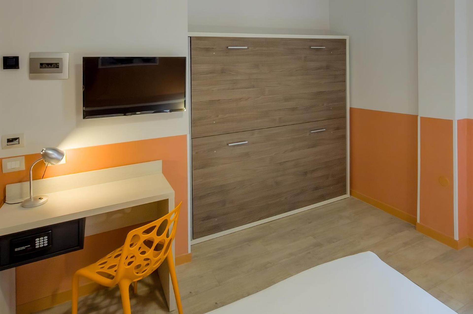 Nologo 2* Genua